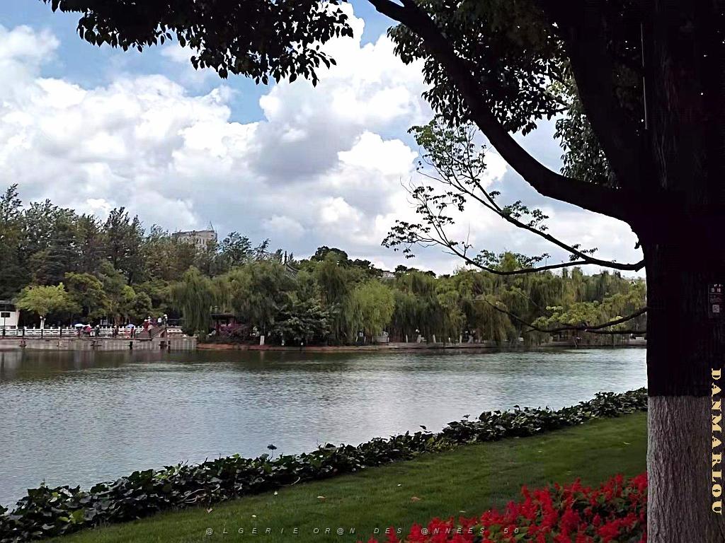 Kunming - Parc Cuihu - 63.jpg